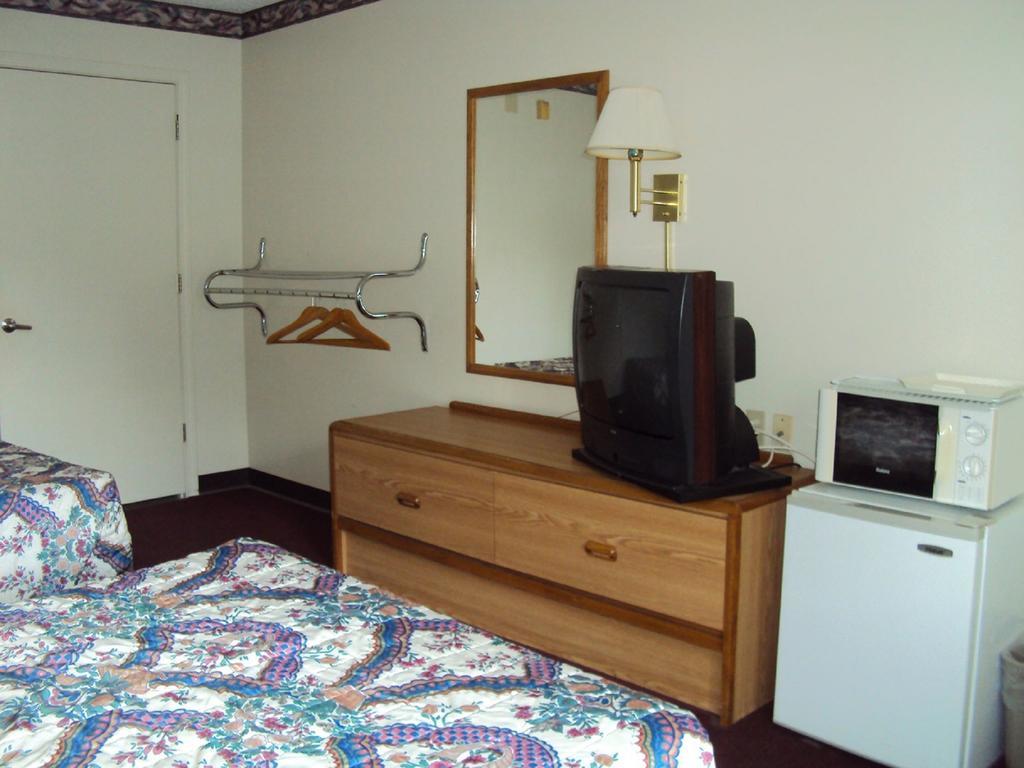 Western Motel Folkston Ngoại thất bức ảnh